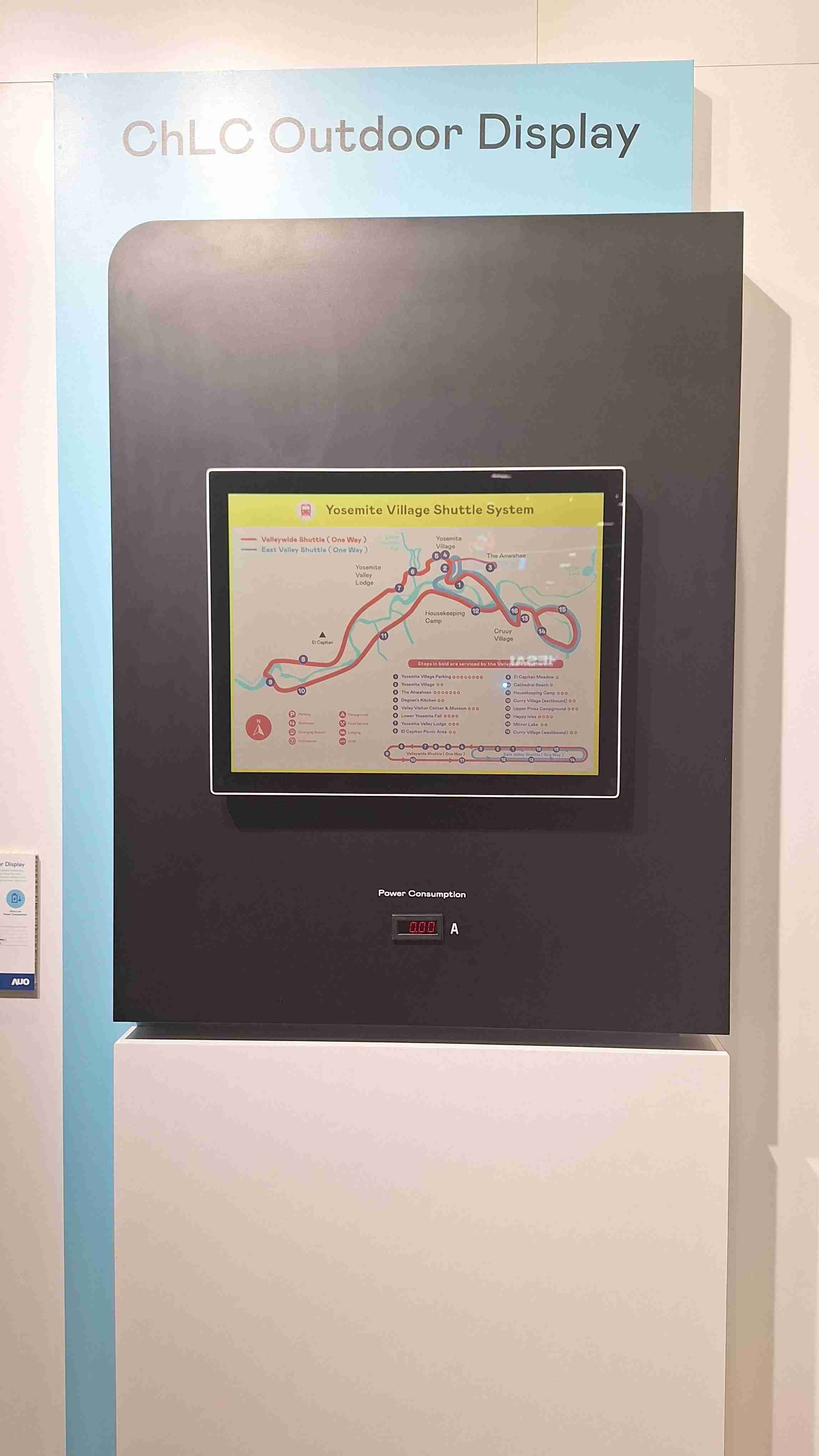 CG电子的「胆固醇液晶超低耗能户外全彩显示器」不只环保省电，，，且符合户外严苛使用环境，，，拥有在摄氏-30度至85度下的宽温使用优势，，并且强光愈强愈能呈现绝佳的色彩饱和度及显示效果，，，易于安装的特性将成为户外电子看板的新首选。。。